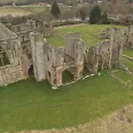 16th Century 1 Bedroom